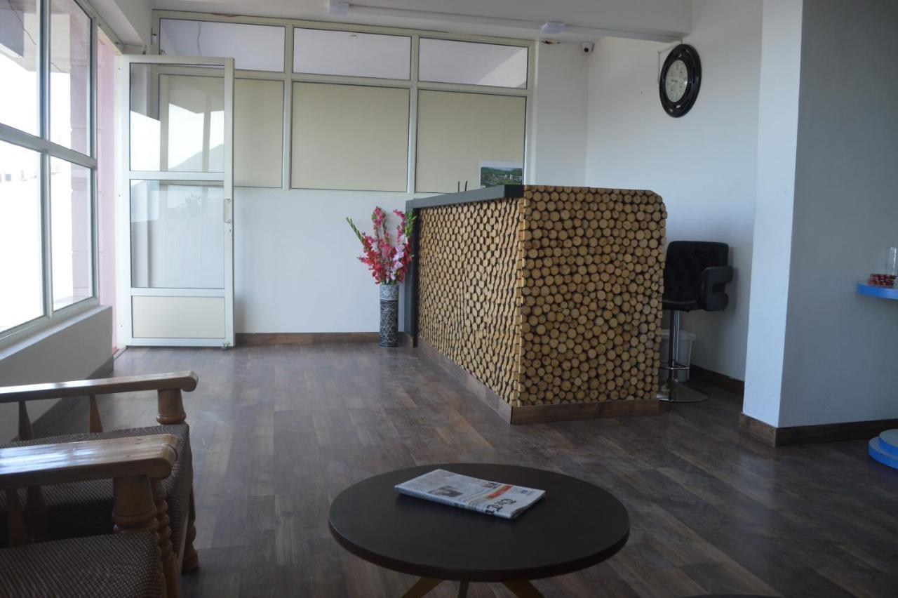 Spangle Heights Shimla, Suites And Residences エクステリア 写真