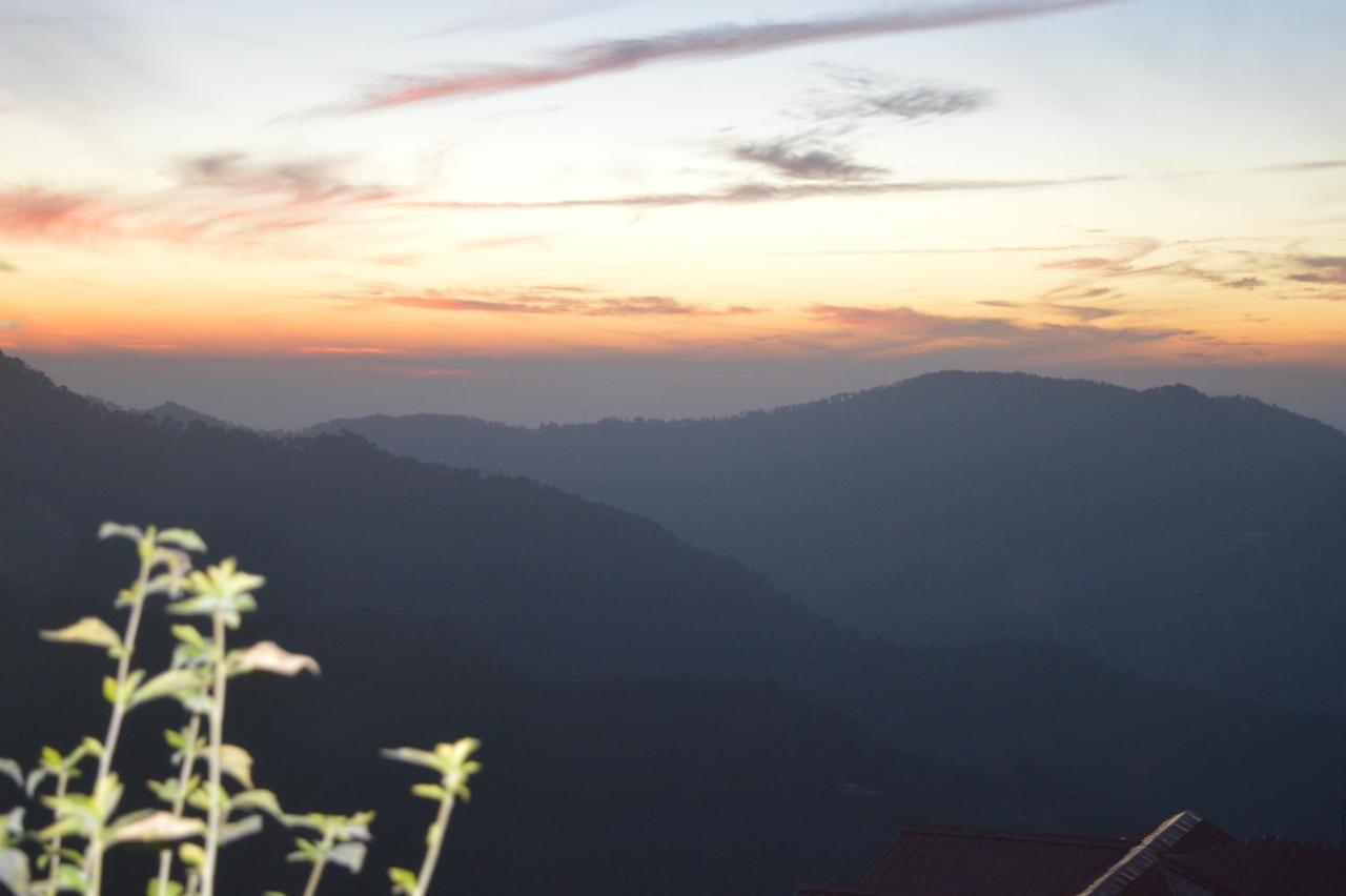 Spangle Heights Shimla, Suites And Residences エクステリア 写真